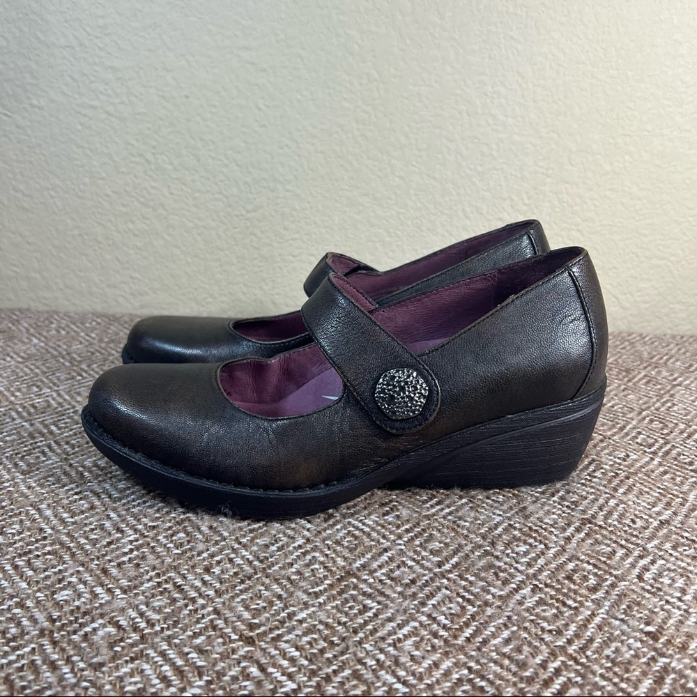 Dansko Adelle Mary Jane Wedge Black Leather Comfortable Dark Academia Sz 38-7.5 - Picture 2 of 11